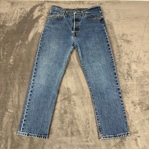 Levi Jeans Capris 9 Blue 501 Original Fit Button Fly Distressed Denim Pants